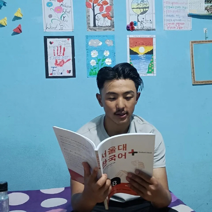 기안84 응원받은 셰르파 소년, '한국어 공부' 인증 "보내준 책으로 열…