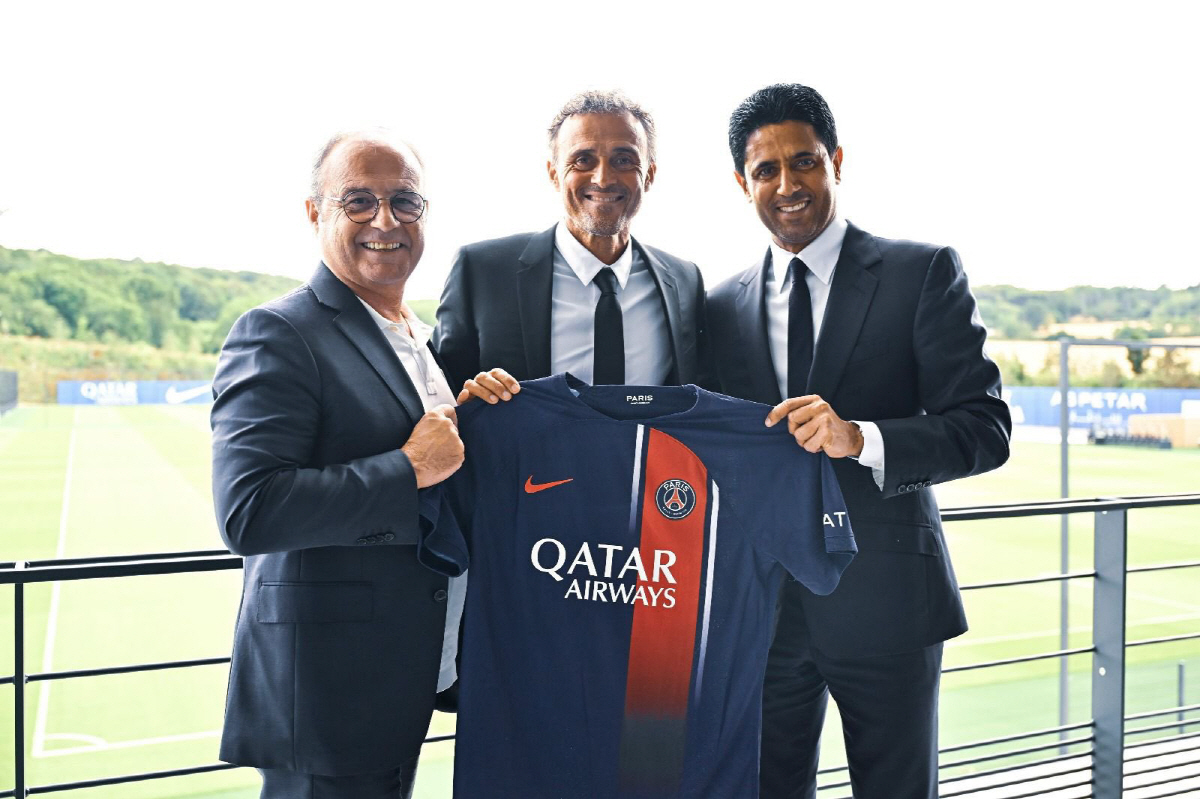 'PSG 지운' 이강인, 파리 잔류 유력 정황 포착! '영입 주도'한 캄…