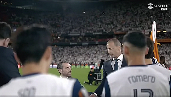 "진심으로 사과드립니다" 동네대회로 전락한 유로파리그, UEFA 결국 손…
