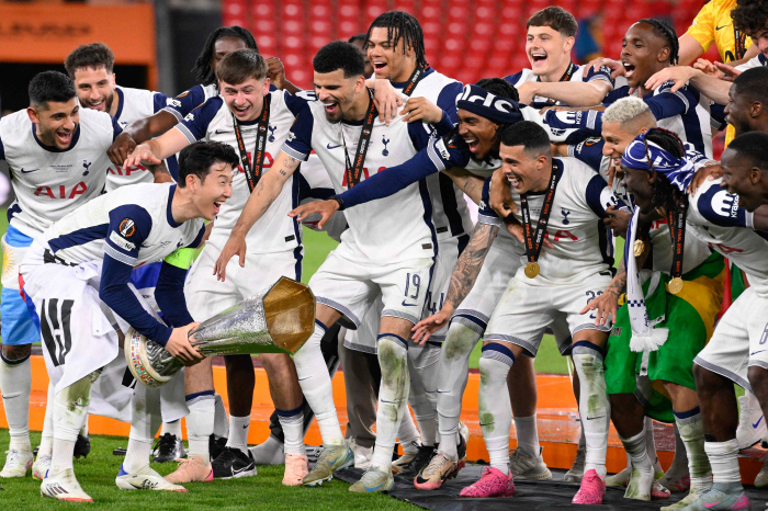 정몽규 회장, 韓 캡틴 손흥민 우승 축하 "국민께 큰 기쁨과 용기를 줘서…