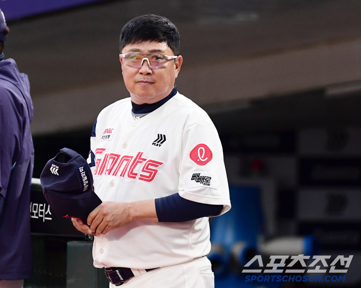 '1위 LG' 다음에 '0.5G 차 3위 한화'라니…2위 롯데 죽음의 일…