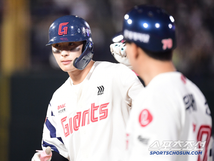 '1위 LG' 다음에 '0.5G 차 3위 한화'라니…2위 롯데 죽음의 일…