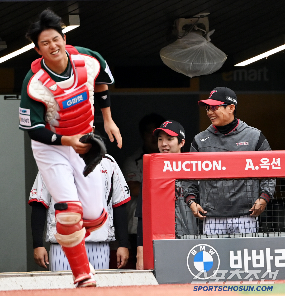 후배 포수 다칠라 ‘겉바속촉’ 박동원의 한마디, 흐뭇한 염갈량은 박수로 …