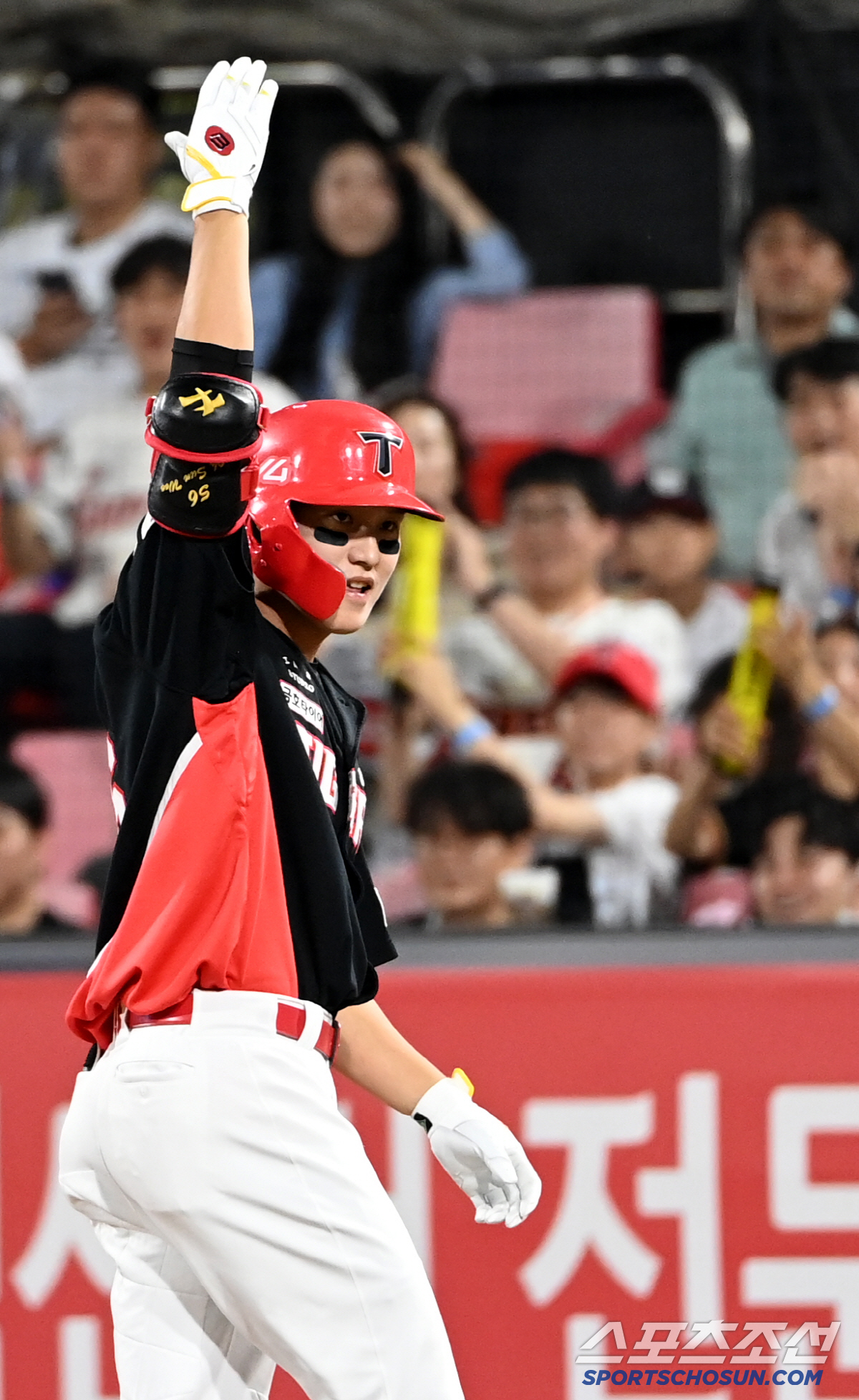 "2군에서 계속 한 살 한 살…" 버텨줘서 고맙다, 29살에 KIA의 희…