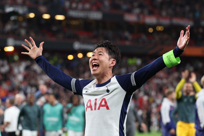 쏘니만 홀대하는 거야? 'UEFA 메달 미지급'→이번엔 '가드 오브 아너…