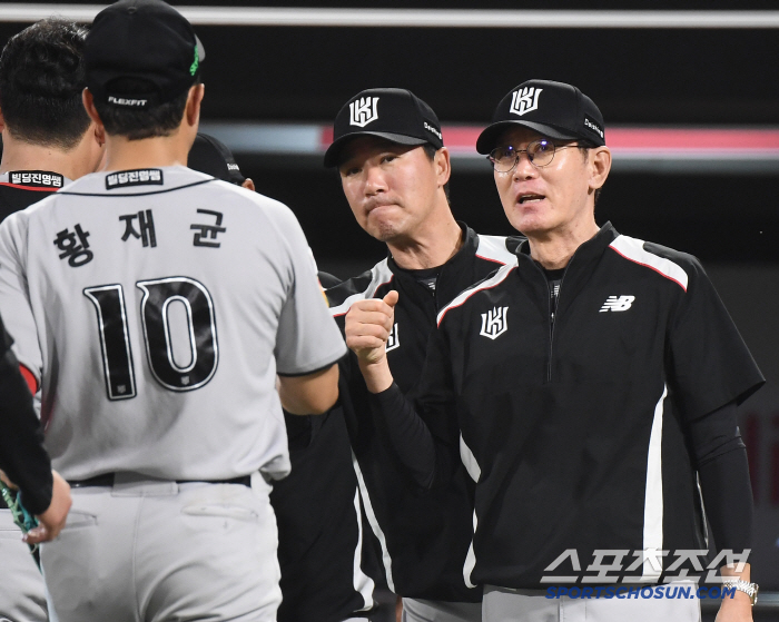 "재균이는 '돈복'이 있잖아" 3루수로 변신한 후, 귀신같이 부활했다..…