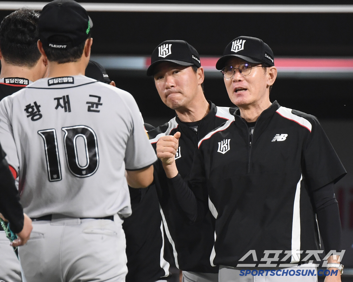 "재균이는 '돈복'이 있잖아" 3루수로 변신한 후, 귀신같이 부활했다..…