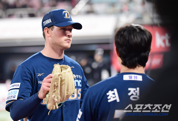 '5월 팀 승률 1등' 대반전 이끈 주역, 대기록 헌납하고 '에이스'로 …