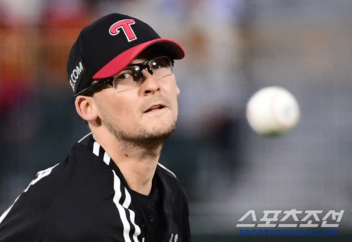 '이게 된다고?' 한주에 LG 외국인 투수 3명 등판... 水코엔윈, 金…