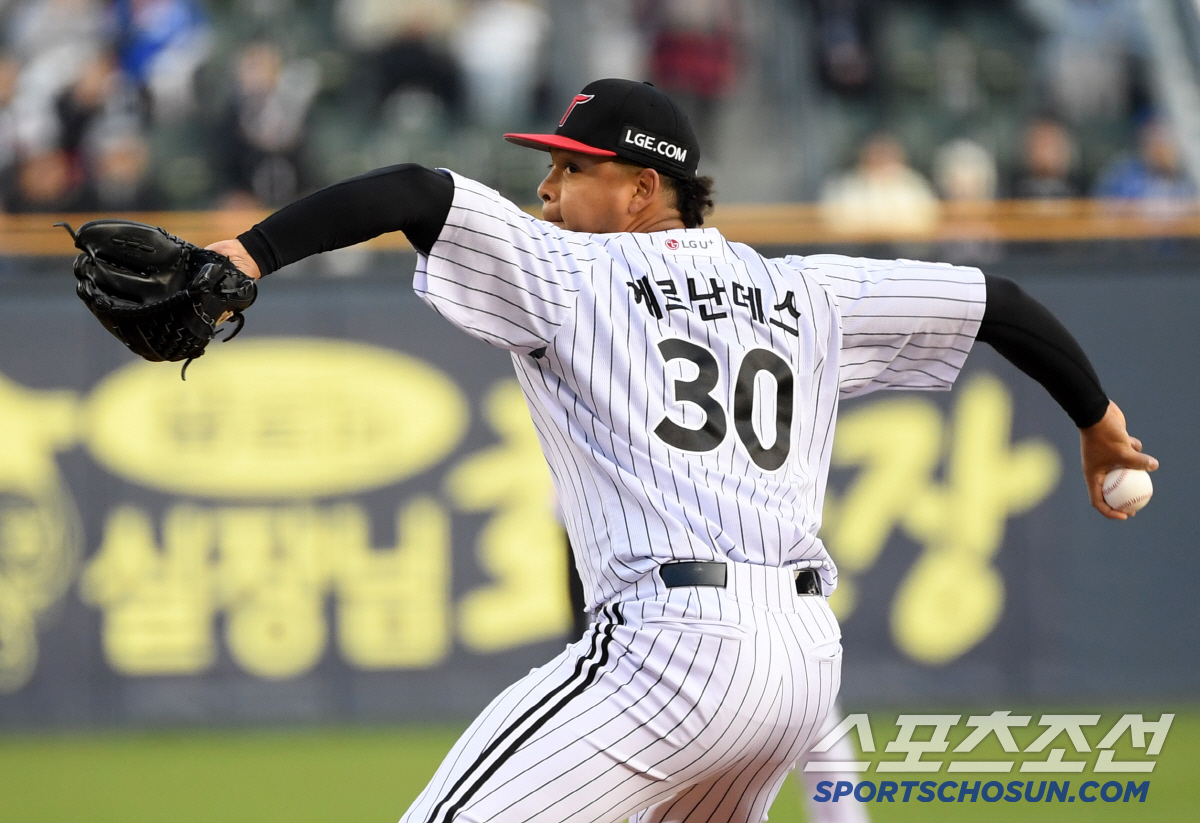 '이게 된다고?' 한주에 LG 외국인 투수 3명 등판... 水코엔윈, 金…
