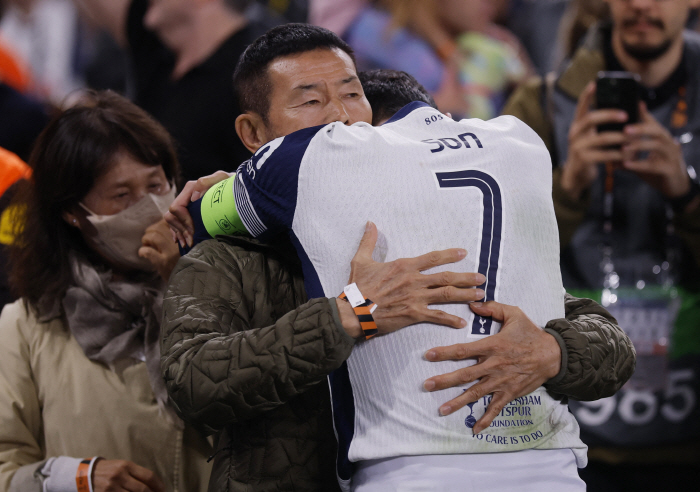 '7골 9도움→11골 12도움' EPL 두 자릿수 득점 끝내 불발, '유…