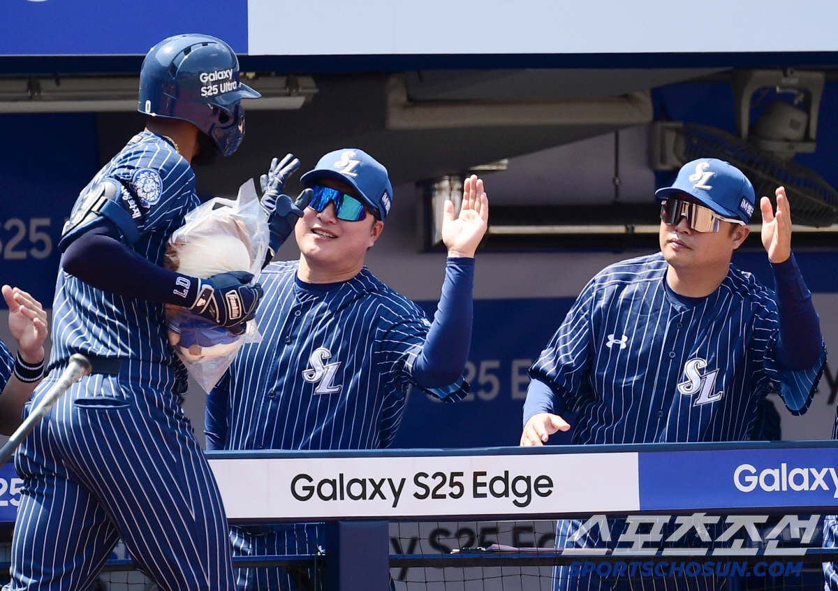 '끝내기 홈런 쾅!' 홈런 1위 디아즈 미쳤다…삼성, KIA에 위닝시리즈…