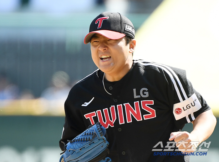 '역시 1선발급 5선발' 송승기 6.2이닝 무실점+홈런 3방 LG,9-3 낙승 2승1패 위닝시리즈 1위 지켰다. 최정빠진 SSG 다시 5할