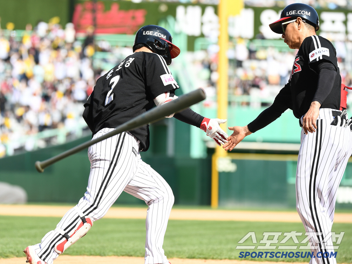 '역시 1선발급 5선발' 송승기 6.2이닝 무실점+홈런 3방 LG,9-3…