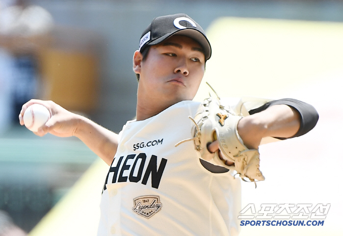 '역시 1선발급 5선발' 송승기 6.2이닝 무실점+홈런 3방 LG,9-3…
