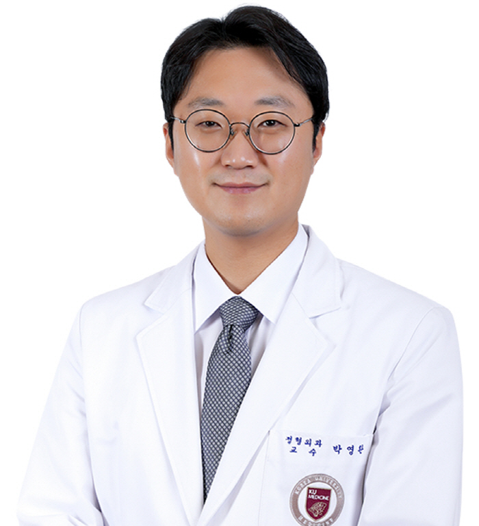 아침 첫걸음에 발뒤꿈치 '찌릿'…족저근막염 생기는 이유?