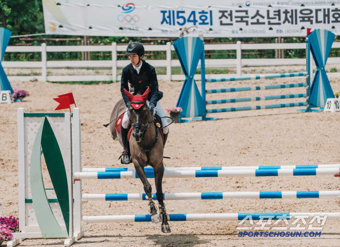 '韓승마 부활의 희망' 15세 양다솔,소년체전 사상 첫2관왕 역사! "앞…