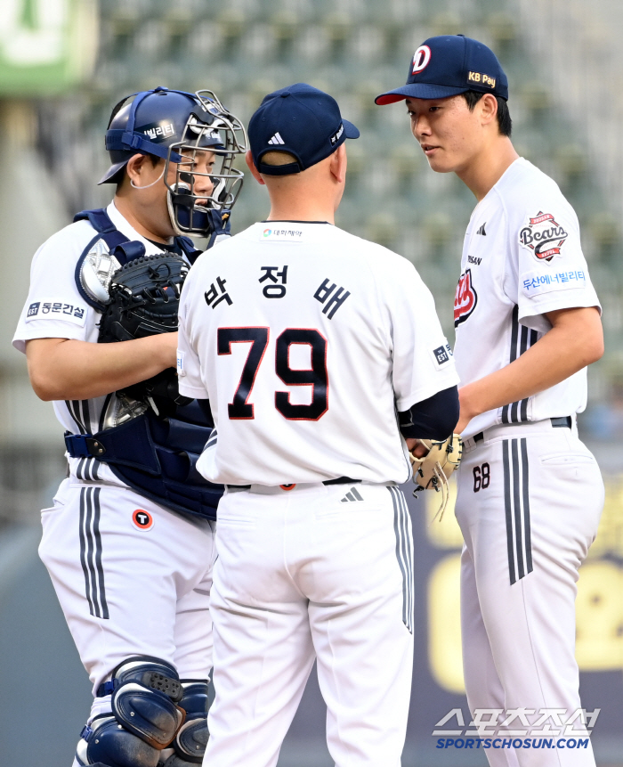 "친구한테 던지듯 해봐"…'19년 선배'가 이런 말을? 사령탑 인정한 '…