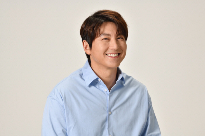 '박하선♥' 류수영, 다정한 아빠이자 남편 “나의 1번은 언제나 가족” …