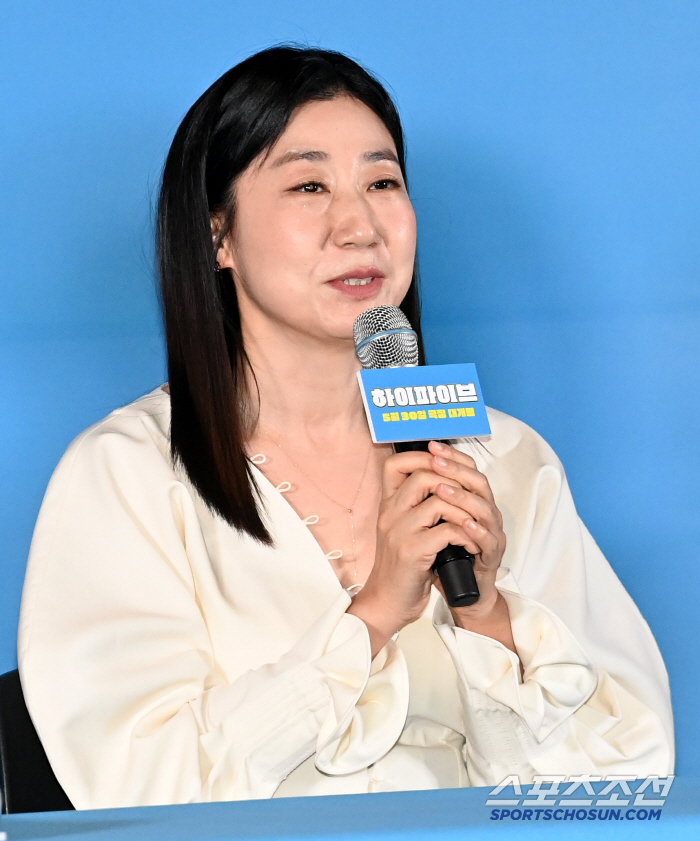'하이파이브' 라미란 "내 초능력? 약간의 노출 연기만…큰 어려움 NO"
