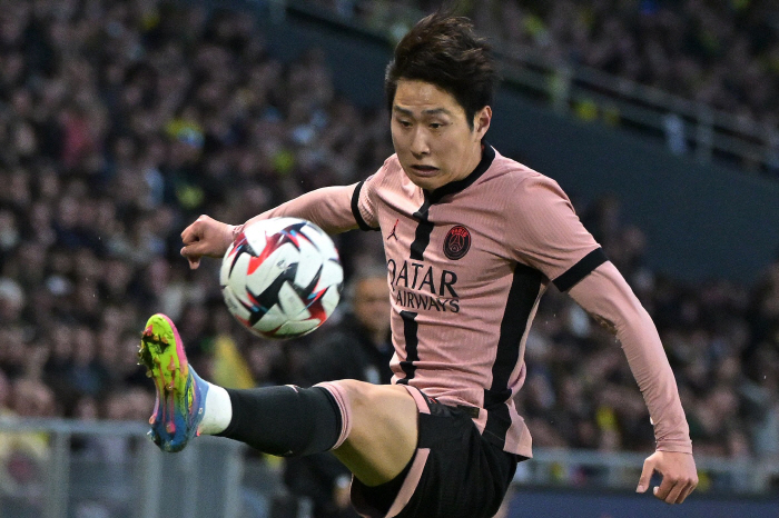 'PSG 삭제' 이강인 이적설 역대급 대박...EPL+나폴리+분데스리가+…