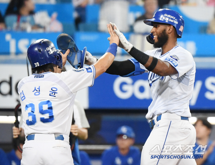 '데뷔전' 감보아, 발로 무너뜨렸다. 후라도 11th QS로 5승, 디아…