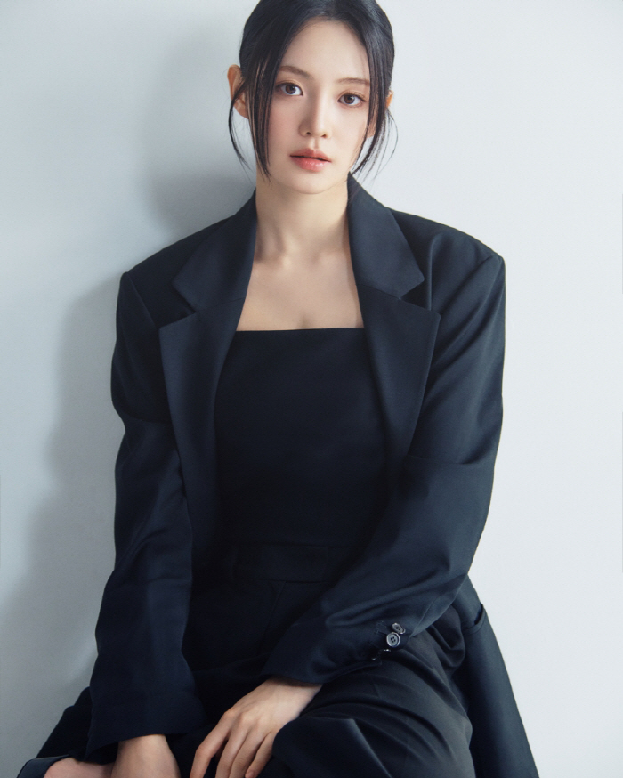 [공식] 우다비, 송혜교 뒤 잇나..UAA行
