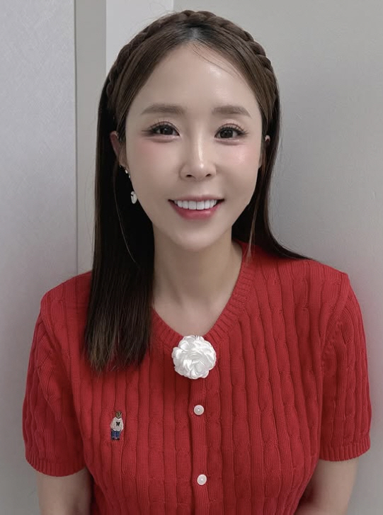 신지, 정치색에 이용당했다…특정정당 지지 사진도용에 
