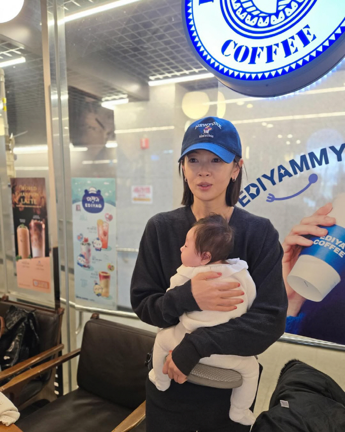 김보미, 출산 4개월만 '45.9kg' 달성...부기 쏙 빼고 "허리 들…