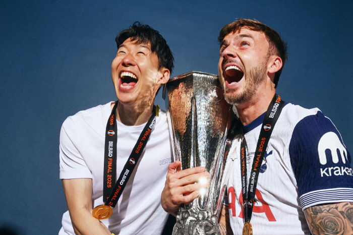 충격 발언! 손흥민 우승 폄하한 맨유 레전드 "UEFA가 토트넘 도왔다"…