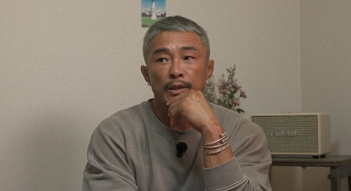 추성훈, 촬영 중 유학생에 100만원 쾌척 "옛날 내 모습 같아" ('홈…