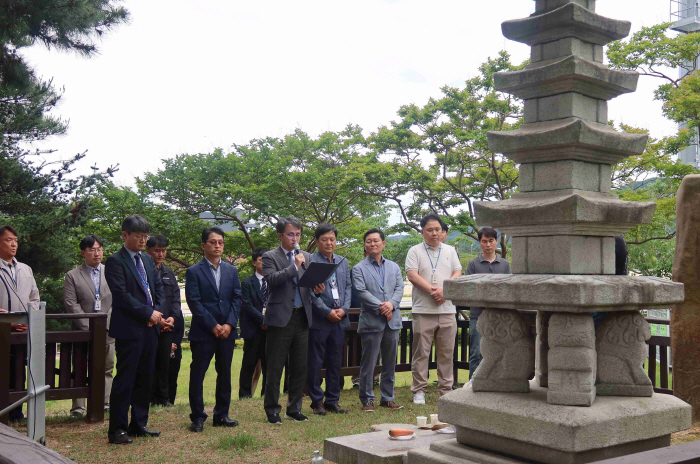 [경마]'말 복지-건강한 말 산업 다짐' 렛츠런파크 부산경남, 말 위령제 개최
