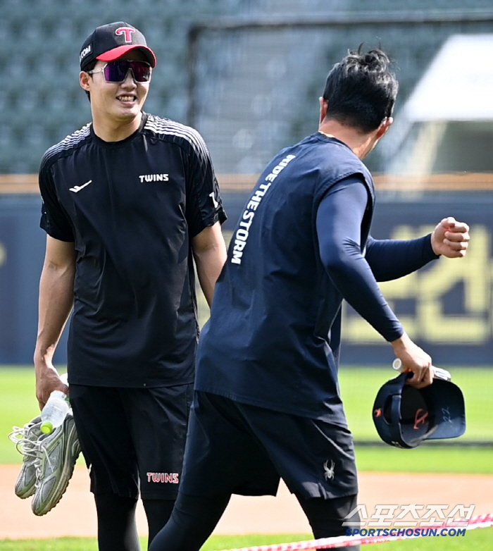 채은성-임찬규의 반가운 만남, 오늘은 누가 이길까?[잠실 스케치]