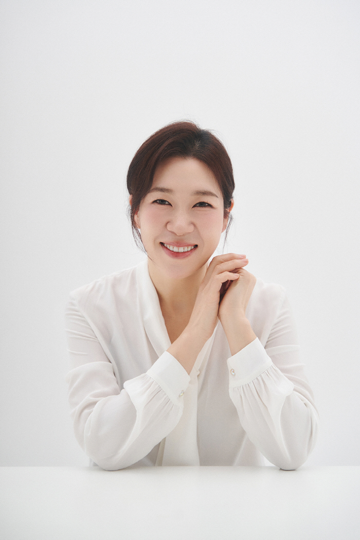 염혜란, '폭싹' 아이유母 맞아?…독보적인 아우라 완성