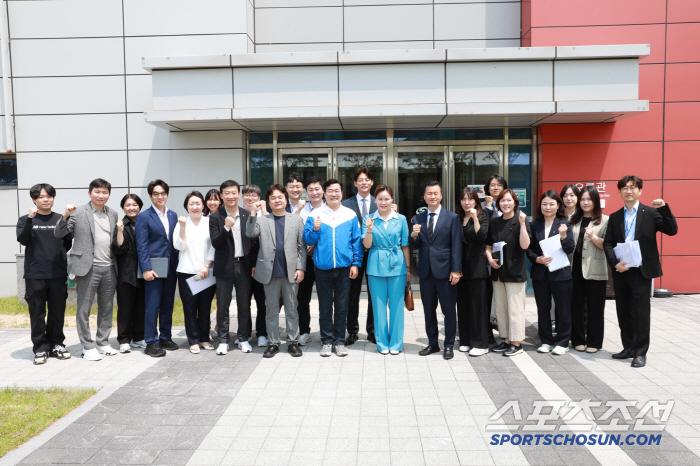 "체육인 중심 체육정책" 더불어민주당 박찬대 원내대표X'우생순'임오경 의…