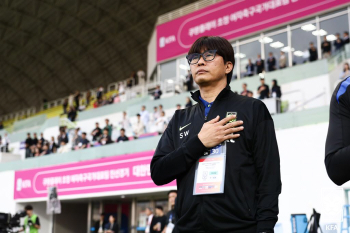 [현장인터뷰]'홈 패배' 신상우 감독 