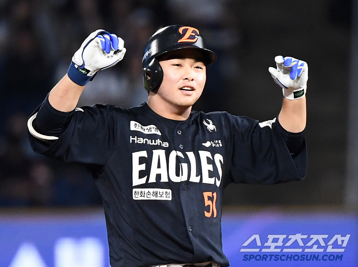 5회 3점 차→5월 3할타자에게 '희생번트' 짜내기…"첫 경기니"