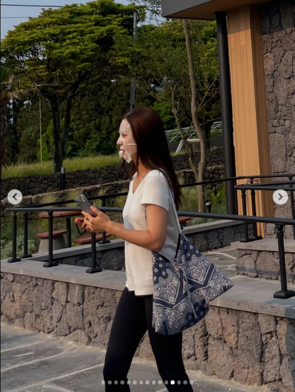 '♥차세찌' 한채아, 얼굴에 팩 붙이고 활보…이 정도면 미모 테러