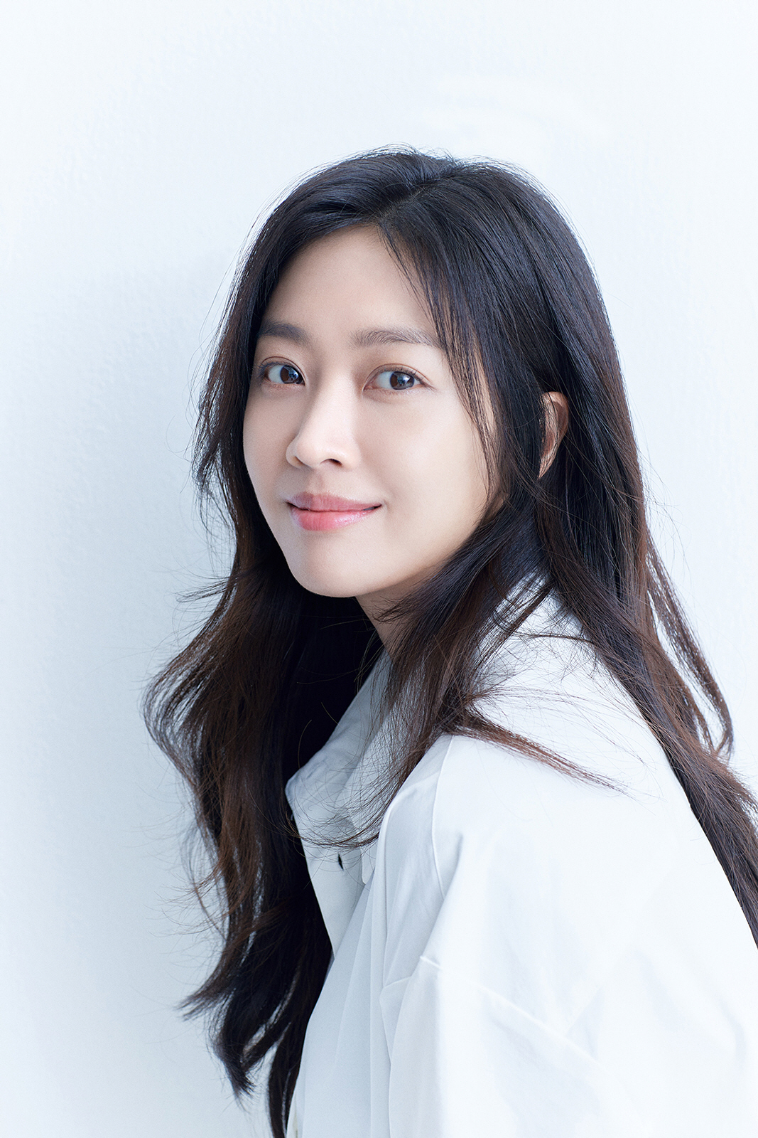 [SC인터뷰] "욕심 없이 편하게"..'탄금' 조보아, '결혼'으로 맞은…