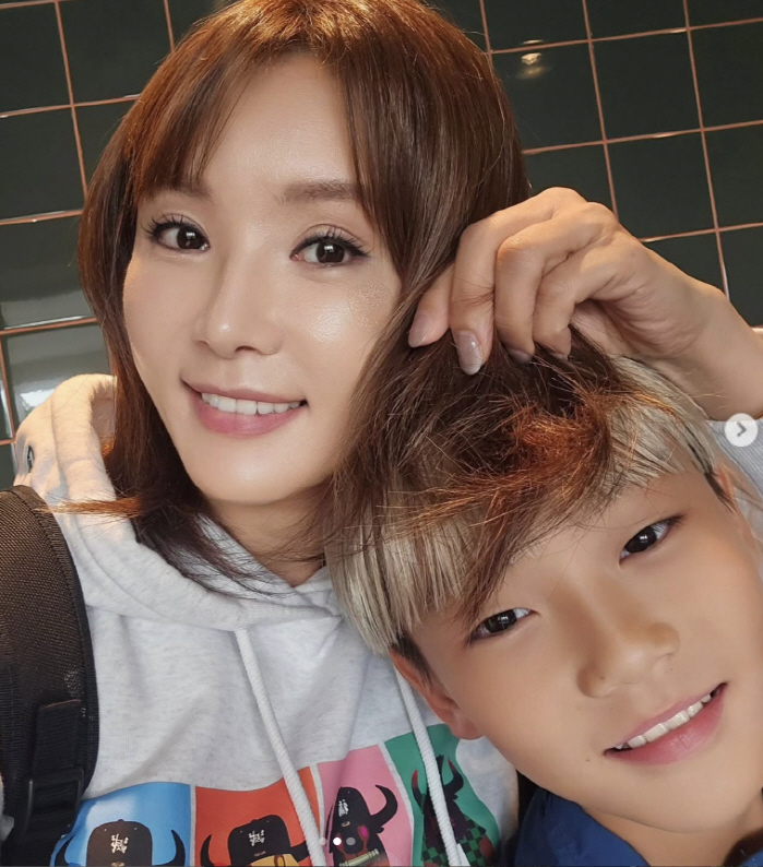 "지저분한 축구" 이동국 아내, 子 시안이 걱정 고백