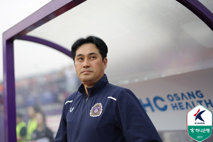 '5월 무승'→분위기 뒤집었다!...2로빈도 적응 성공한 안양, 반전의 …