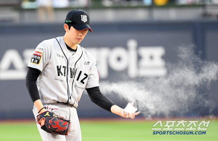 [공식 발표]'도대체 누굴 뽑아야할지 모르겠다' 역대급 5월 MVP 후보…