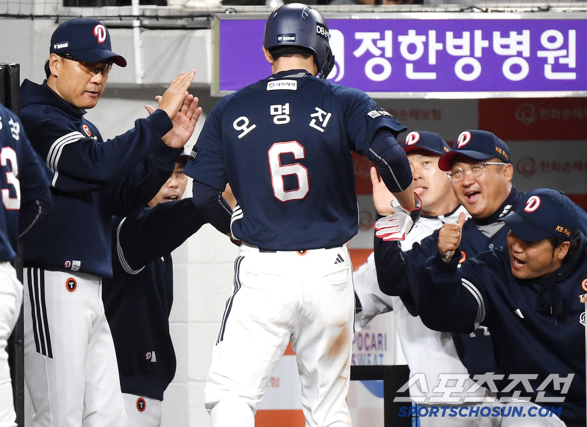 "죄송하다, 내 책임이다"…왜 이승엽 감독은 자진 사퇴했을까