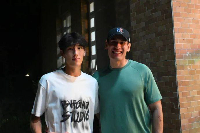 '5살 대표팀 월반' 초대박 中 신예 등장, "내 롤모델은 일본 미토마+…