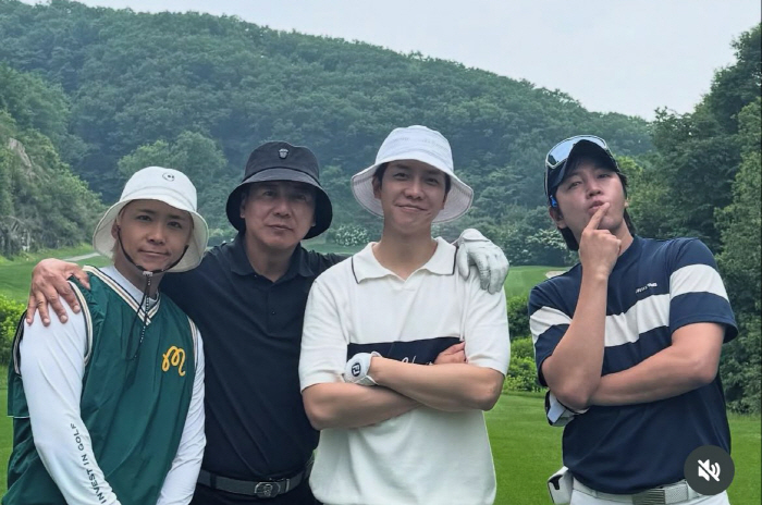 손지창, 男스타들과 친분샷 “이홍기 소개로 이승기·장근석 첫 만남”