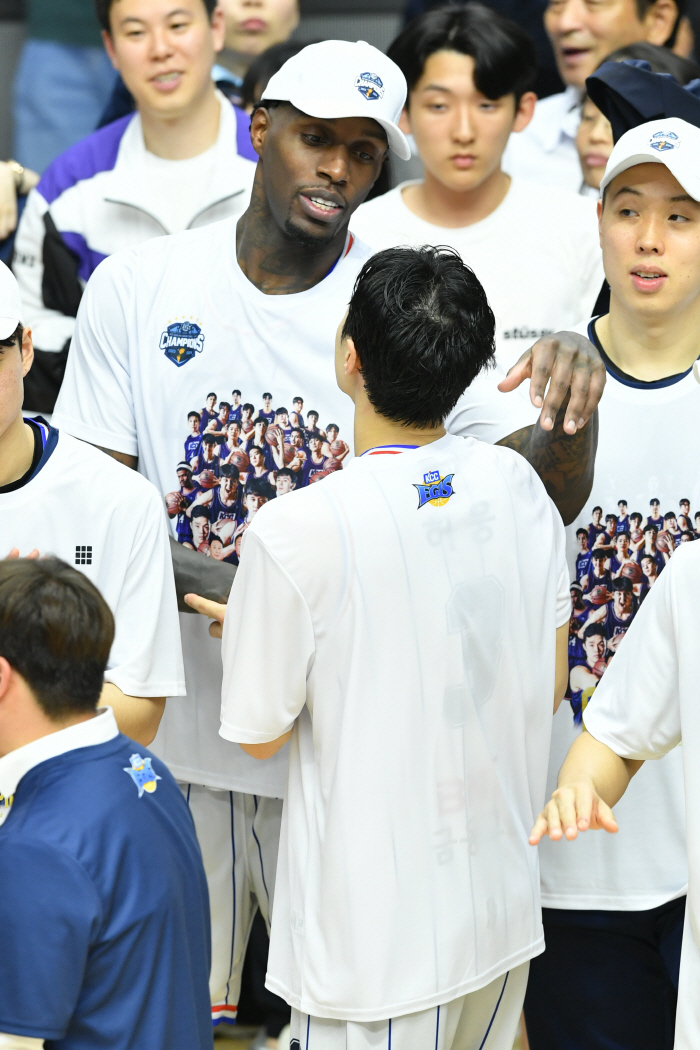 라건아 세금, 결국 피해구단 발생했다!. 가스공사 라건아 전격 영입. KBL 행정 난맥상, 세금 문제 남았다