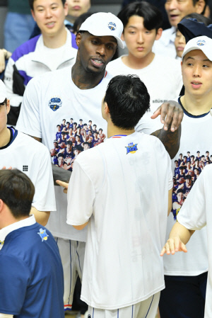 라건아 세금, 결국 피해구단 발생했다!. 가스공사 라건아 전격 영입. KBL 행정 난맥상, 세금 문제 남았다