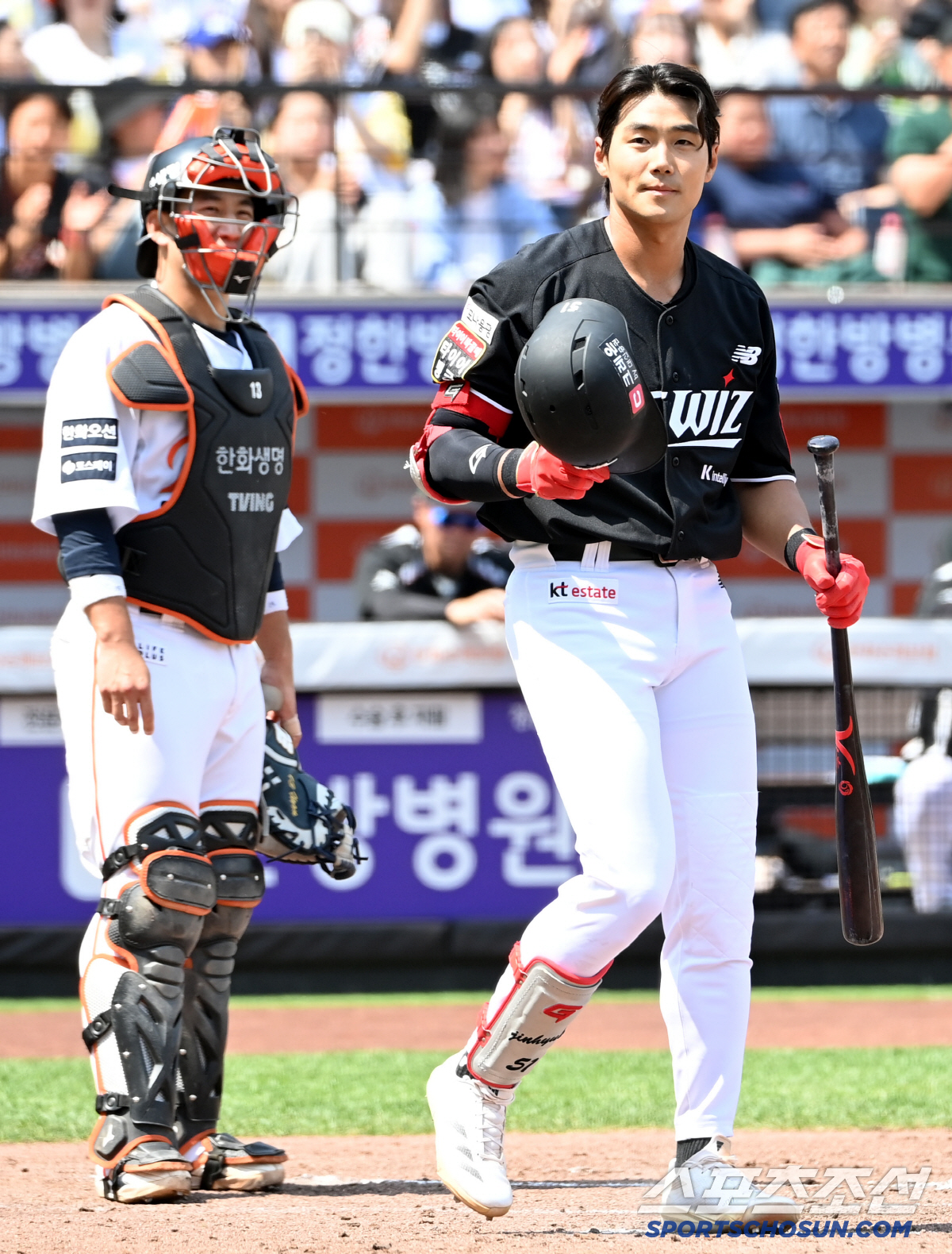 '새 유니폼 모델이었는데' KT 장진혁, 이제서야 대전 신구장 첫 방문.…
