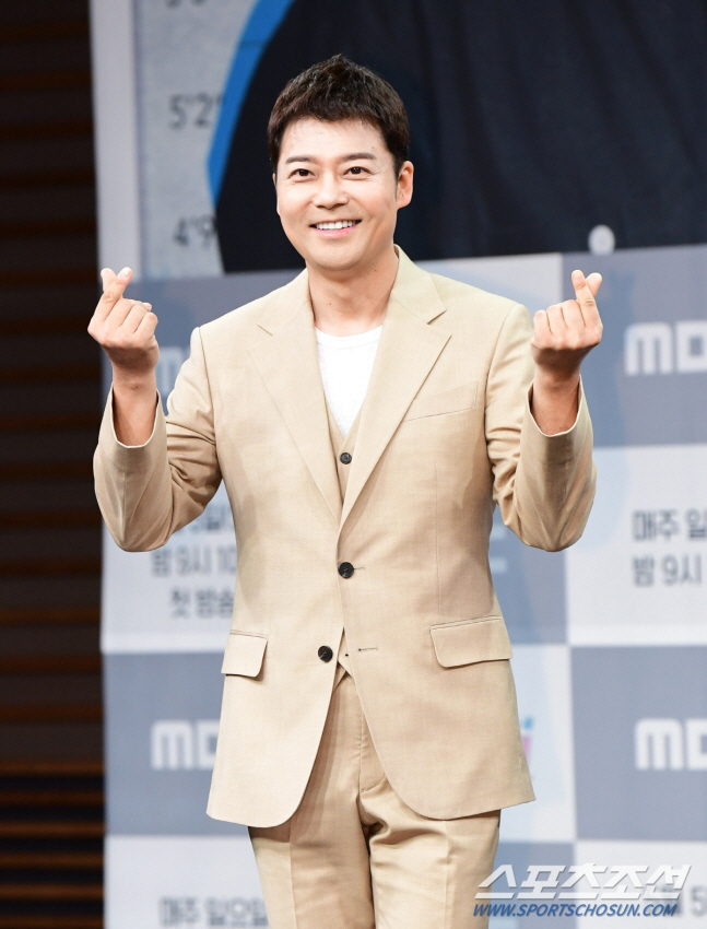 전현무, '권력욕 발언' 급 싸늘해진 분위기...방송 중 거짓말 현장서 …