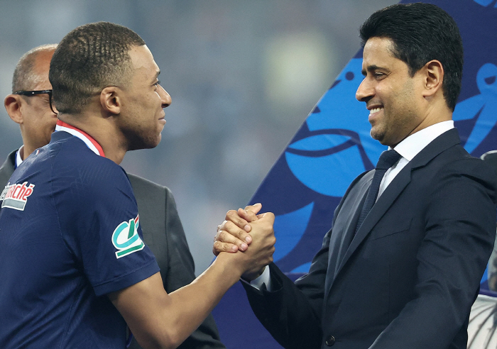 '공개처형' 음바페 끝까지 캡틴의 품격 지켰다…'챔스 우승' 옛 PSG …